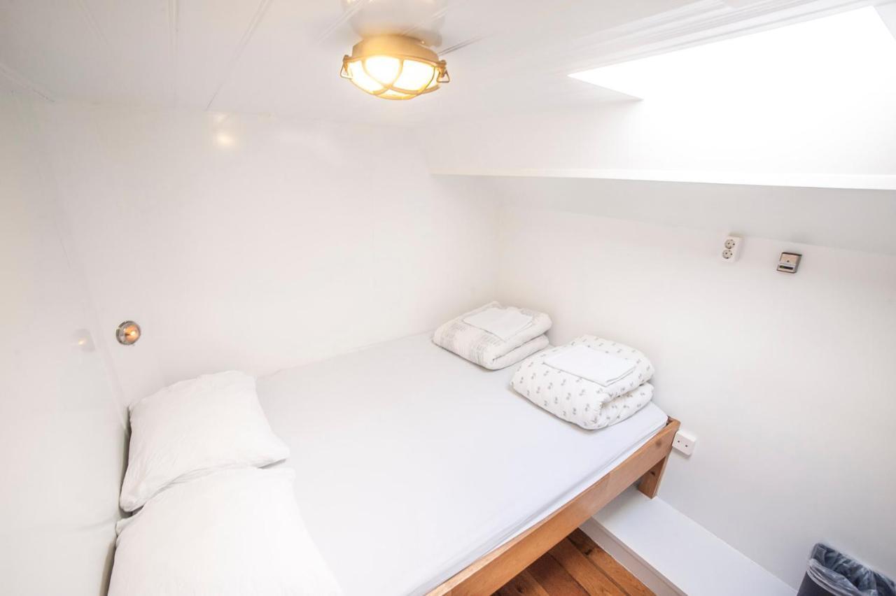 The Cabin - Haarlem Bagian luar foto