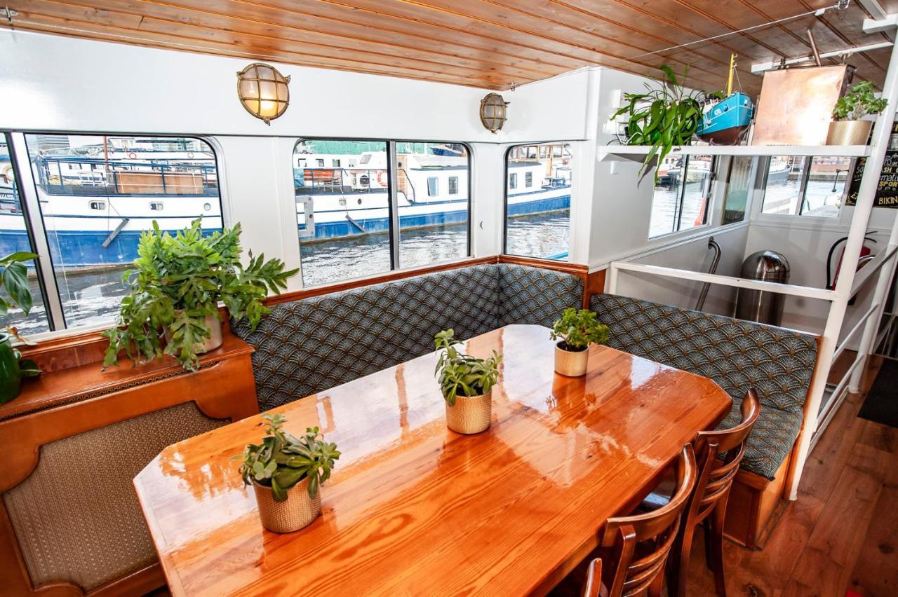 The Cabin - Haarlem Bagian luar foto